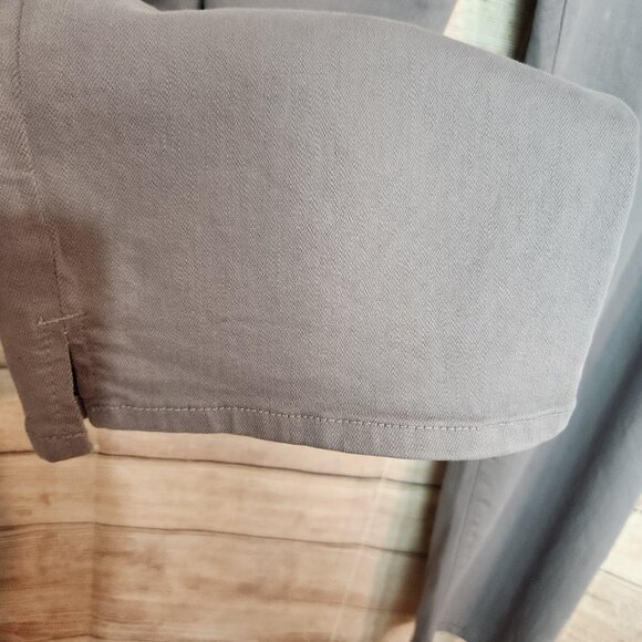 NYDJ Slim Straight Gray Jeans Curves 360 Side Ankle Slits Women's Size 26 NWT - Picture 4 of 16